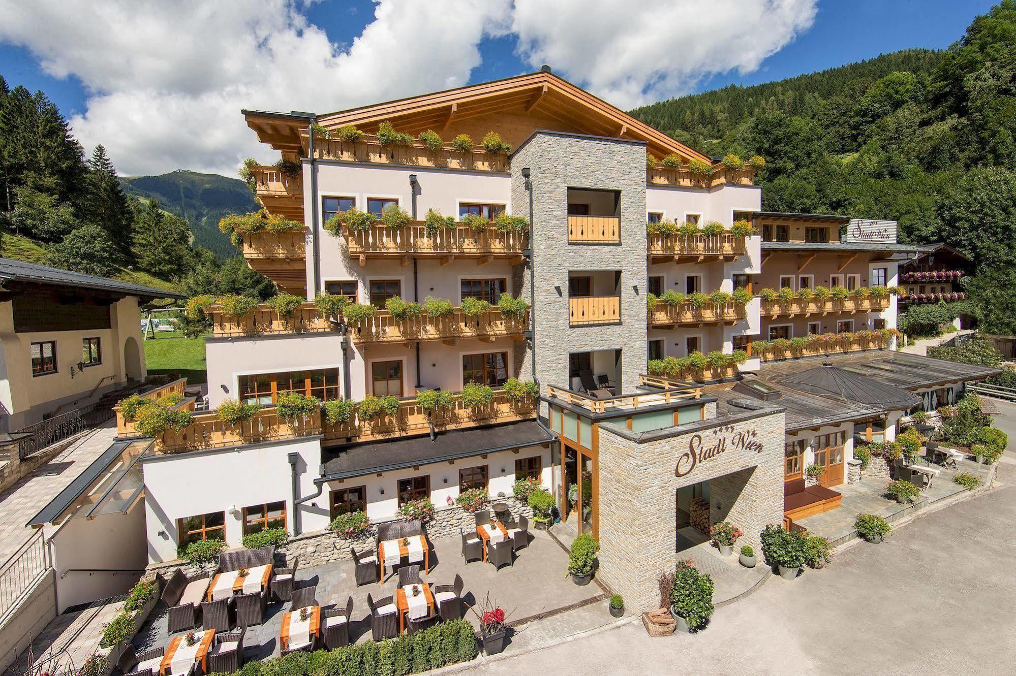 Hotel Stadt Wien Zell am See Exterior foto